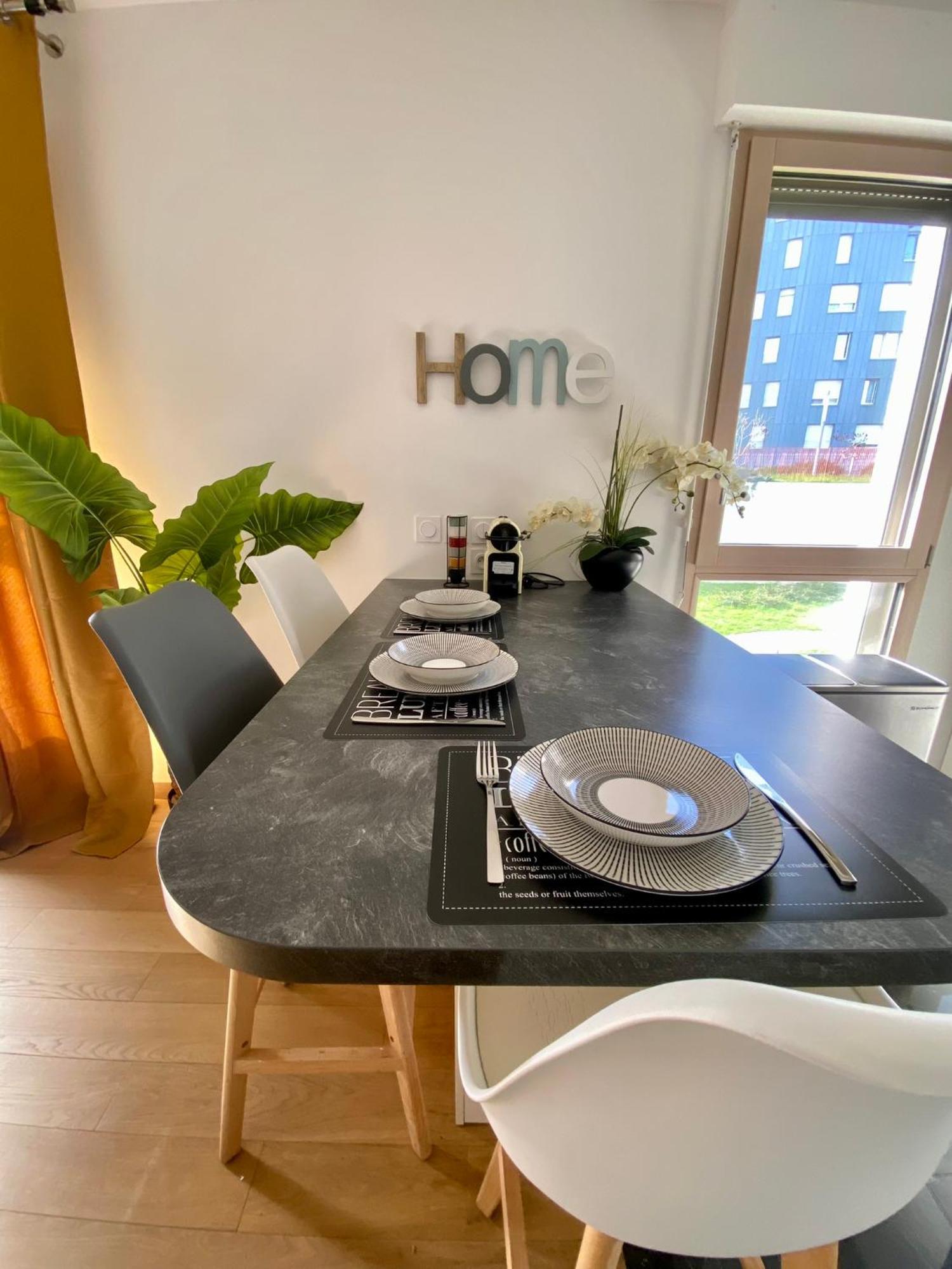 Loft Industriel A Cote De La Defense Lejlighed Nanterre Eksteriør billede