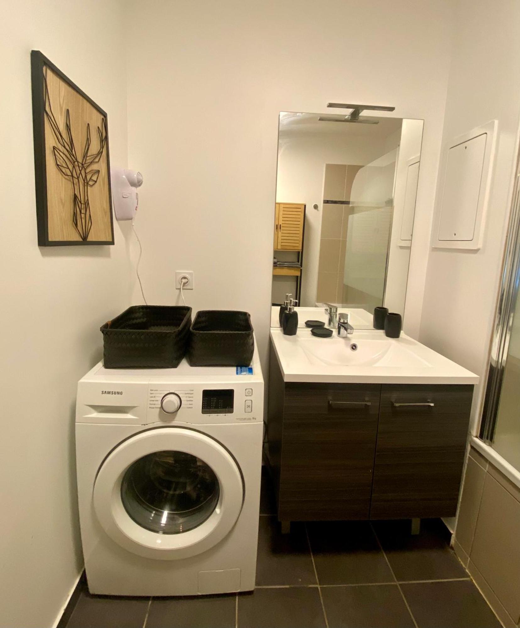 Loft Industriel A Cote De La Defense Lejlighed Nanterre Eksteriør billede